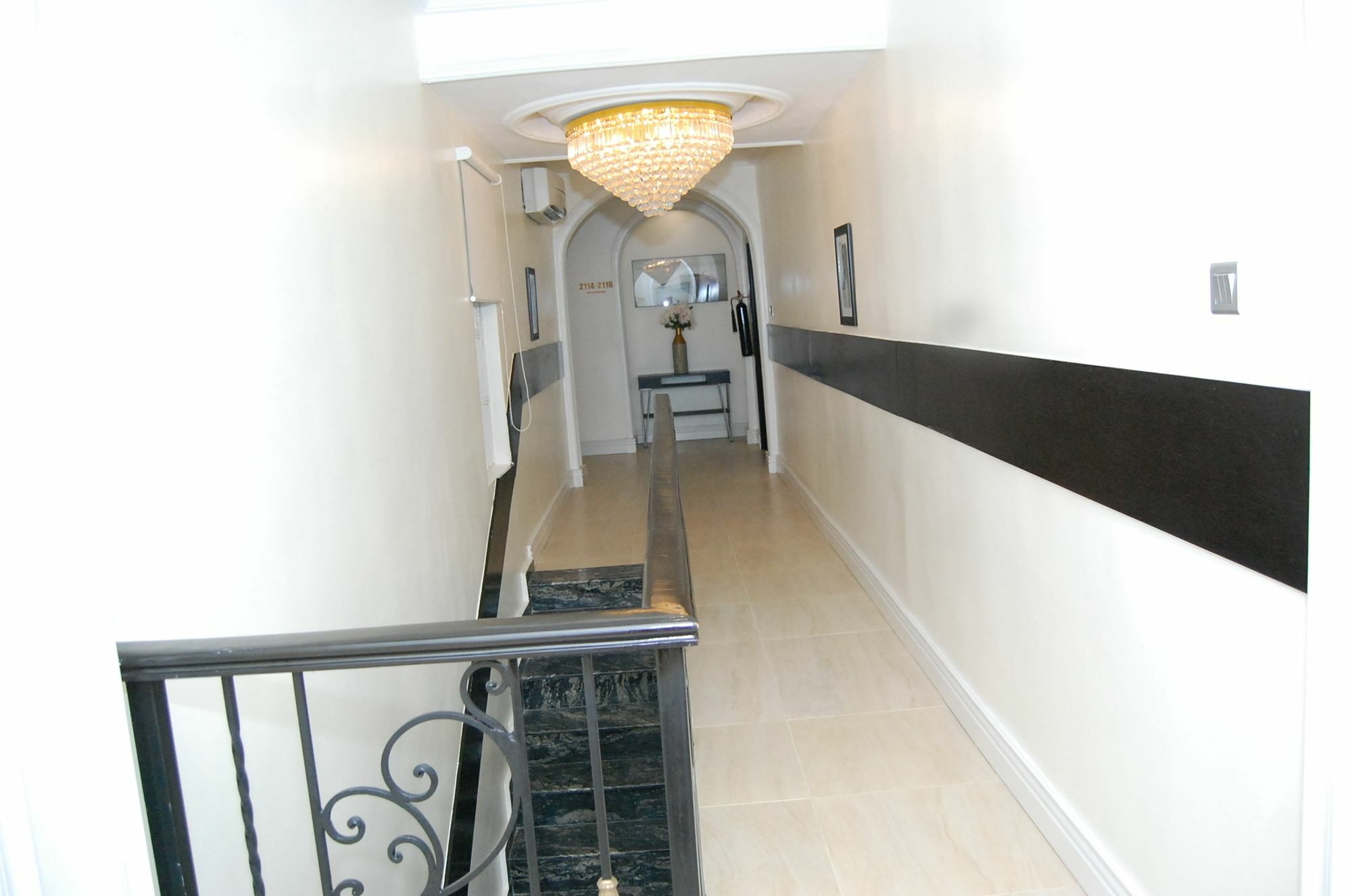 The Montrose Hotel Lekki Exterior foto